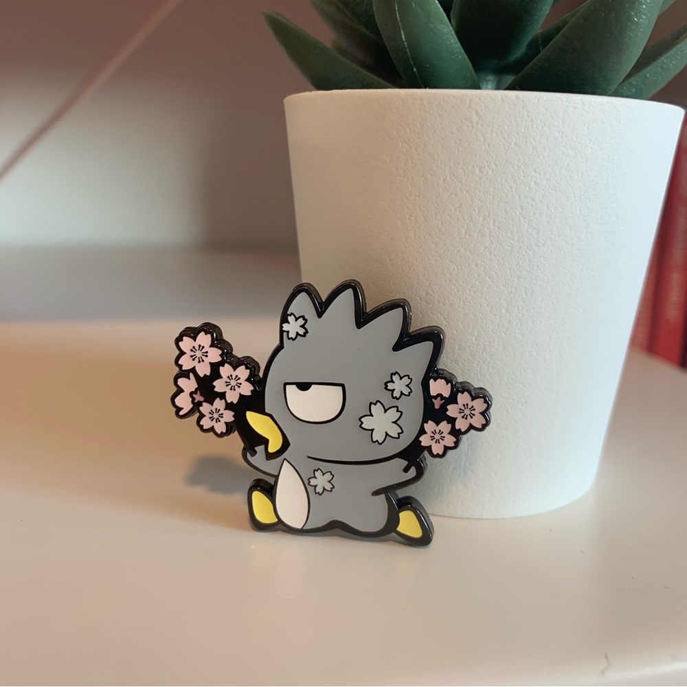 Batz Maru Sakura pin